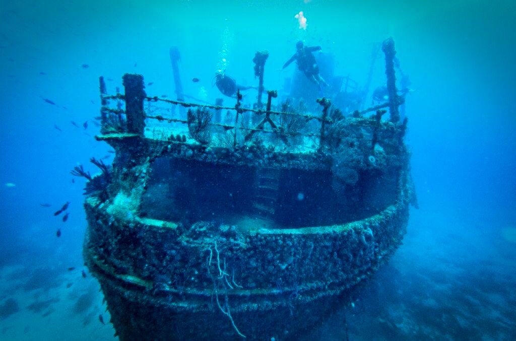 Jayne C Shipwreck,Aruba Scuba Diving
