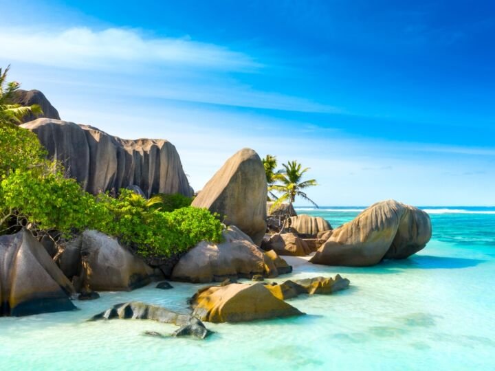 Anse Source D'Argent - the most beautiful beach of Seychelles. La Digue Island, Seychelles